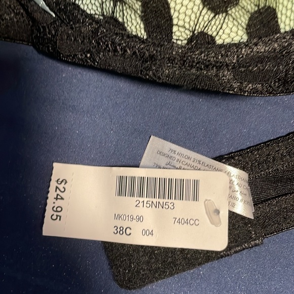 38C NWT bra - Picture 2 of 3